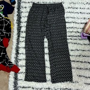 Motif long black and white loose tie-able flowy pants